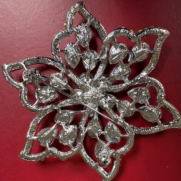 Sparkling Rhinestones Statement Brooch - Picture 3 of 3